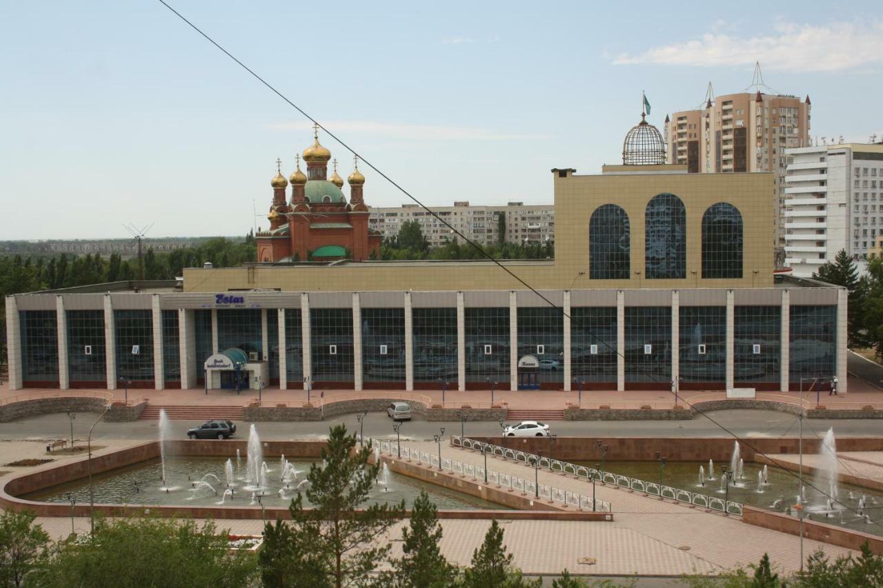 1-Комнатная Квартира На Набережной Pavlodar Exterior foto